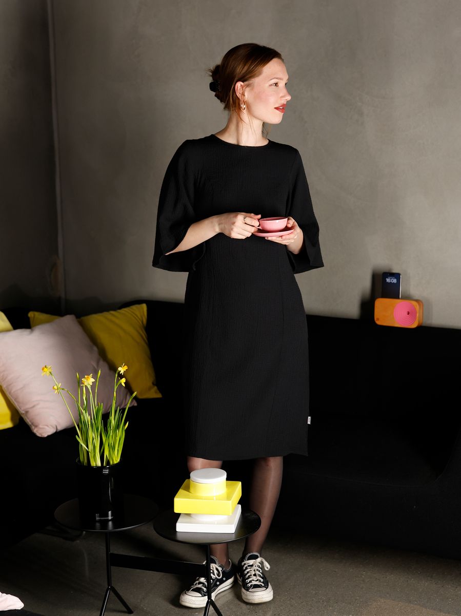 Perdy black dress